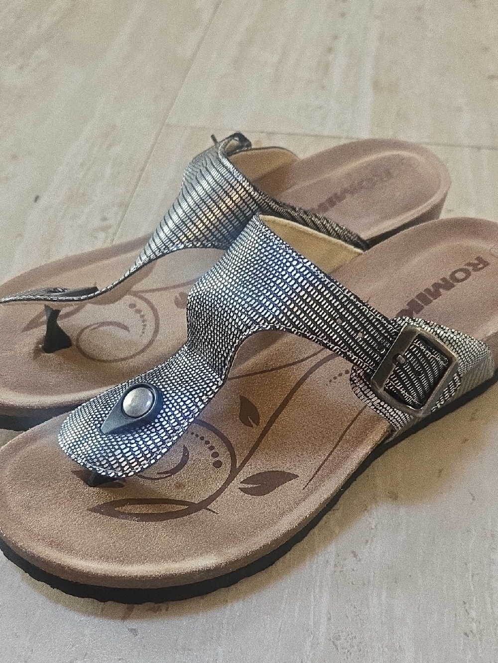 Romika Stylish Black/Silver Wedge Sandals